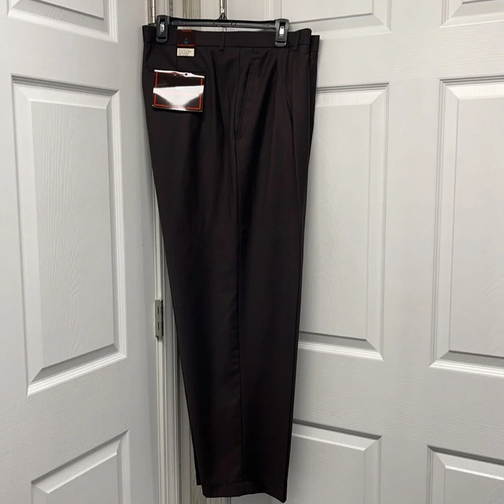 Oleg Cassini New Brown Pleated Dress Pants 48/29